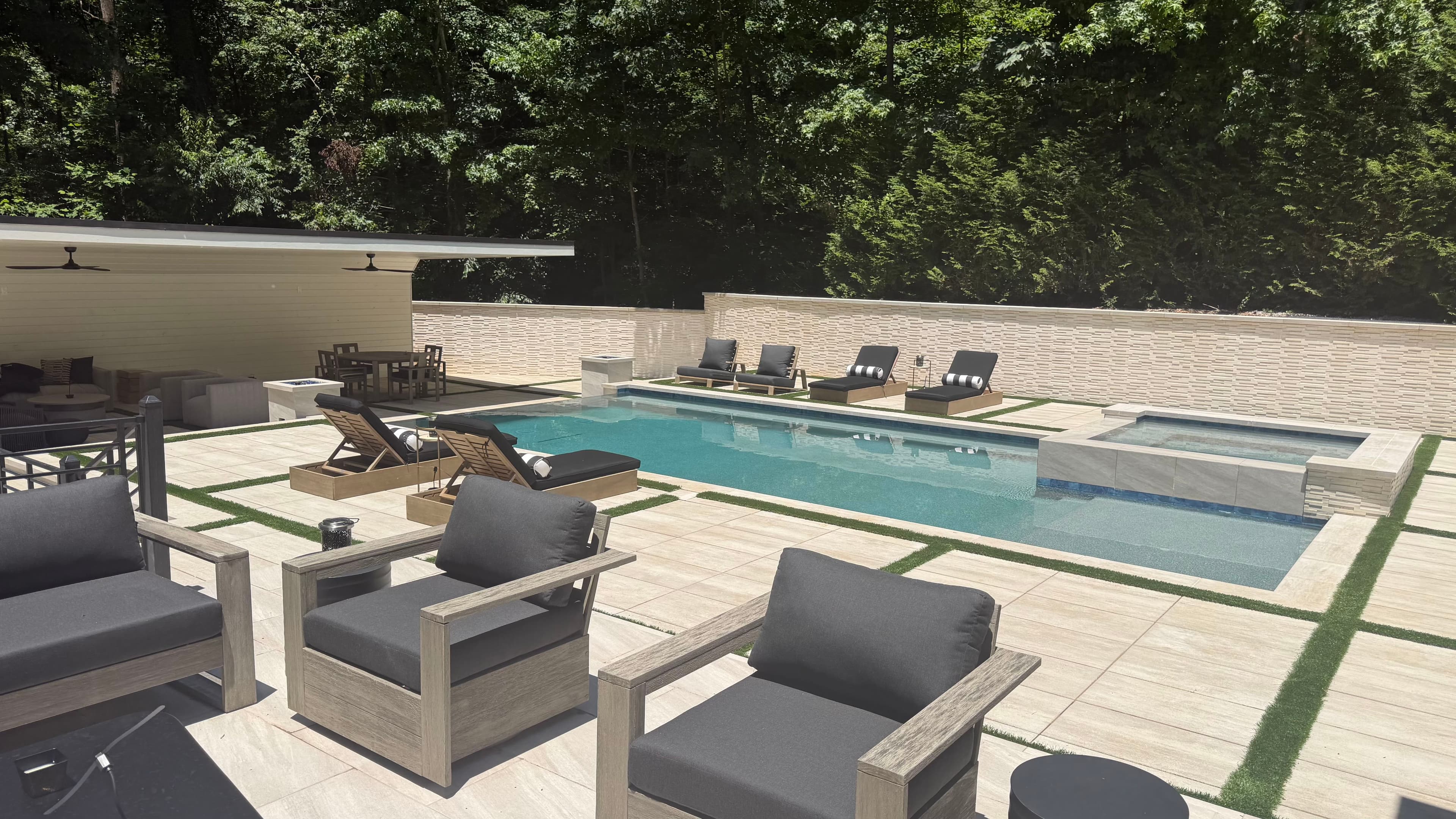 Backyard Bliss in Buckhead - Image 4