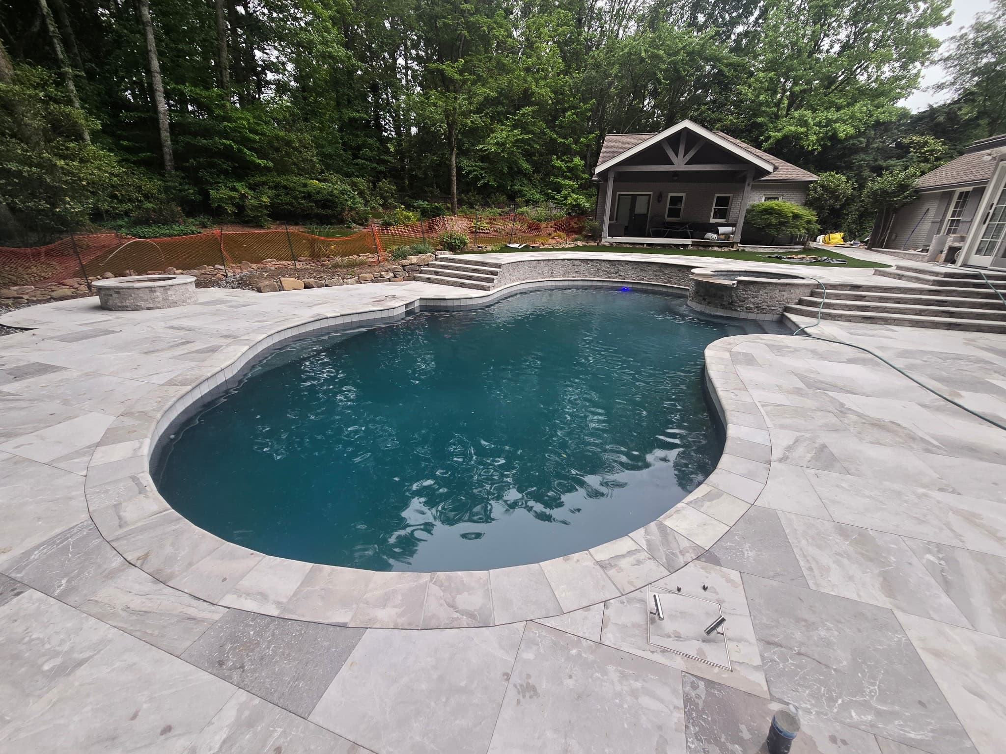 Woodland Retreat Freeform Oasis